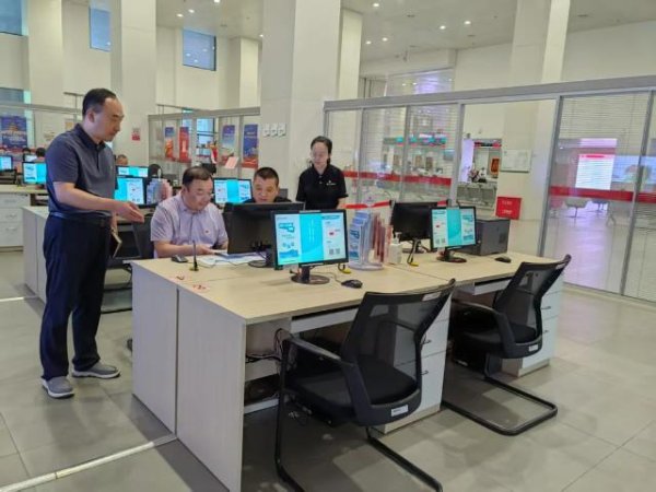 易投投 顺义区生态环境局“一把手走流程”助推政务服务提质增效